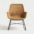 Silla de diseño moderno en ratán natural con estructura de metal negro 75 x 70 x 85cm